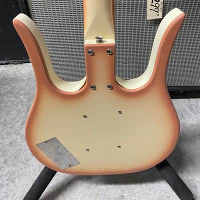 Danelectro Longhorn Bass image 4