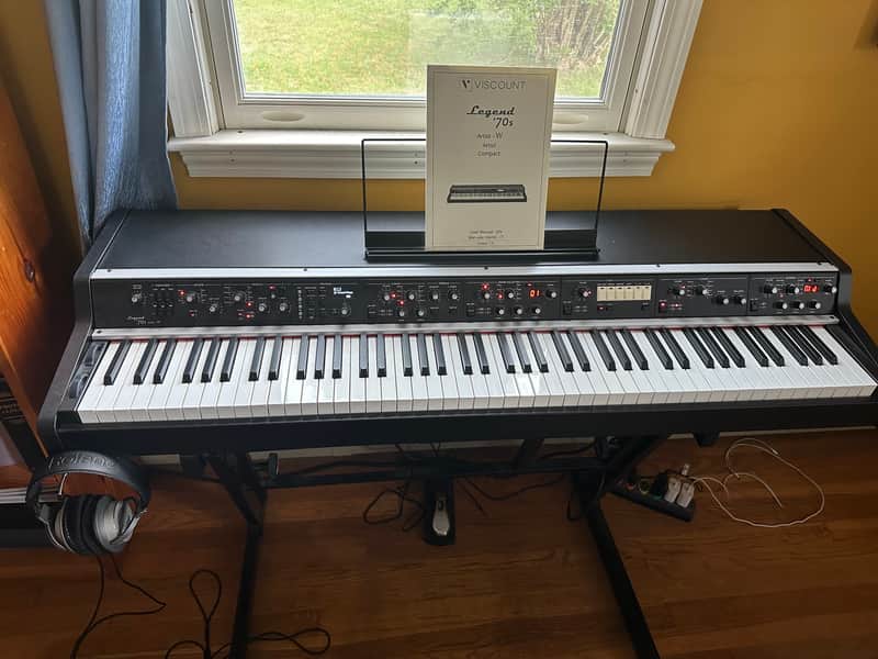 Viscount Legend '70s Artist-W Extended Stage Piano (SNR-04702859) image 1