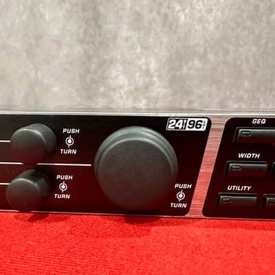 Behringer Ultracurve Pro DEQ2496 24-Bit Mastering Processor 2010s - Standard image 7