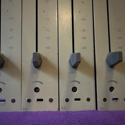 Ultra-rare! 4x vintage RFT RFZ KV Channelstrip East German V676! Fully discrete, transformer balanced, insane 80dB Gain for ribbons! MV810 successor! image 4