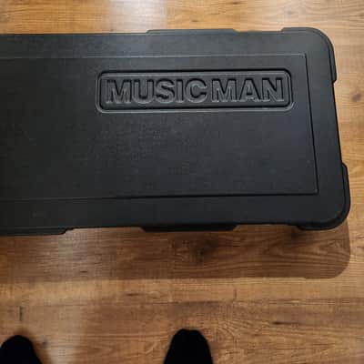 Ernie Ball Music Man Bongo 5 HH 2010- Black image 7