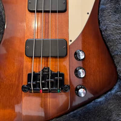 Gibson Thunderbird IV 2001 - ROADWORN auction collectible image 17
