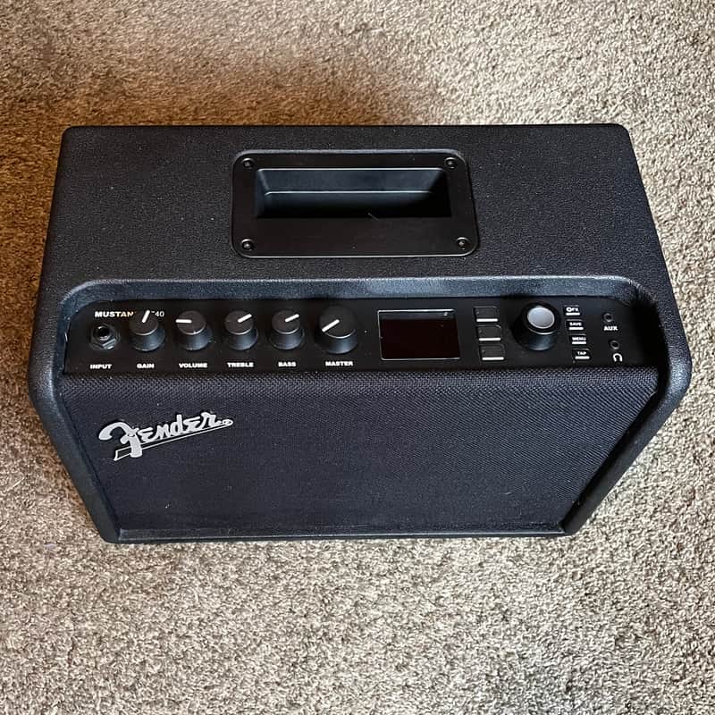 Fender Mustang GT 40 40-Watt 2x6.5" Modeling Guitar Combo image 1