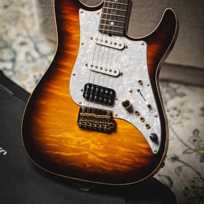 James Tyler Japan Studio Elite Deluxe HSS QMT-Tobacco Sunburst w