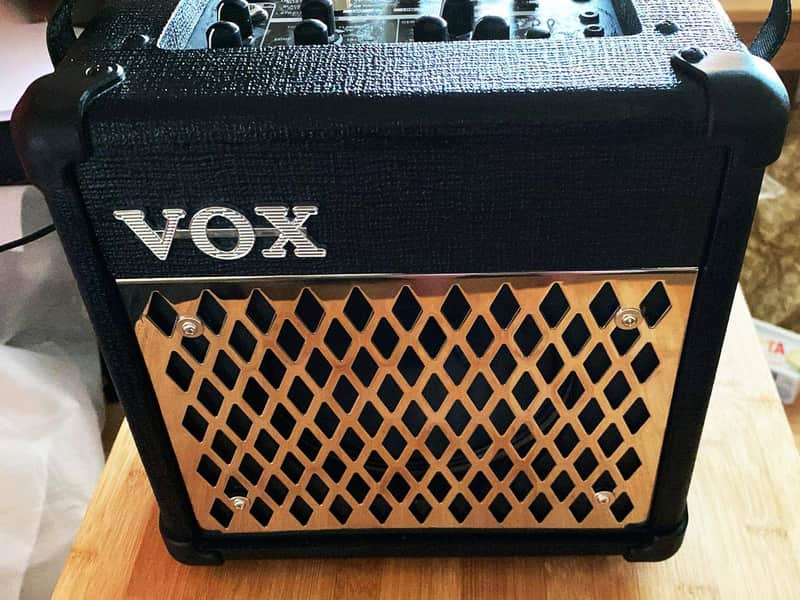 VOX MINI5 Rhythm Portable Guitar Amplifier AMP Mint Condition image 1