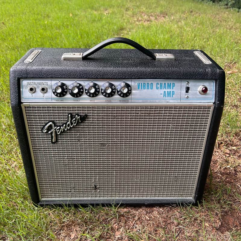 Vintage 1969 Fender Vibro Champ Drip Edge *SERVICED* image 1