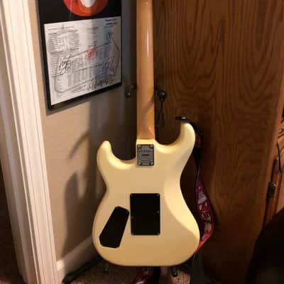 Kramer MIJ Focus 1000 1983 Cream/Aged White image 4
