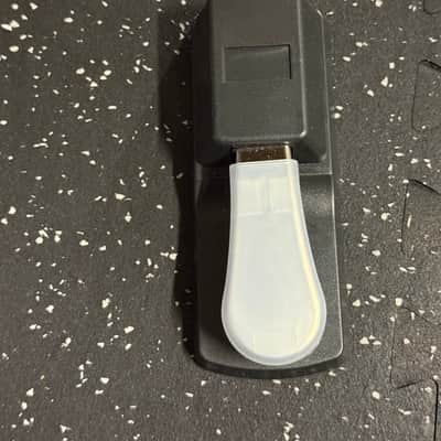 VEDIYA VE28 88-Key Digital Home Piano Brown MIDI USB Speaker Pedal Power Adapter 2026 image 8
