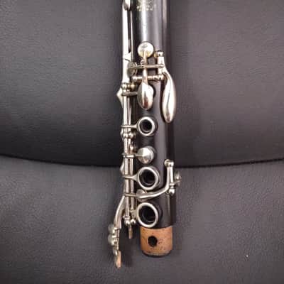 SELMER PARIS "L" SERIES Bb CLARINET - TRANSITIONAL BALANCED TONE - ARTICULATED G# - 7 RINGS - DEMO VIDEO - READY TO PLAY! image 14