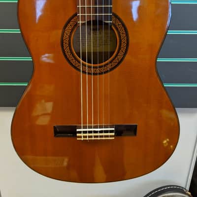Yamaha G-225 Natural Classical Guitar With Hard Shell Case image 8