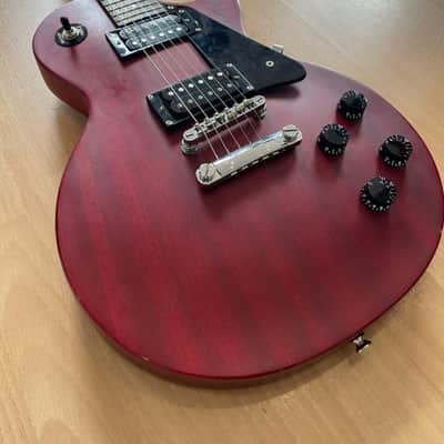 Epiphone Les Paul Studio in Wine Red Finish - Excellent Condition image 6