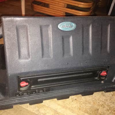 SKB PS-100 Powered Pedalboard With Rack Space image 3