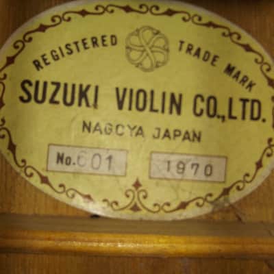 Suzuki Mandolin Model 601, Japan, 1970, Good condition, needs re-gluing image 2