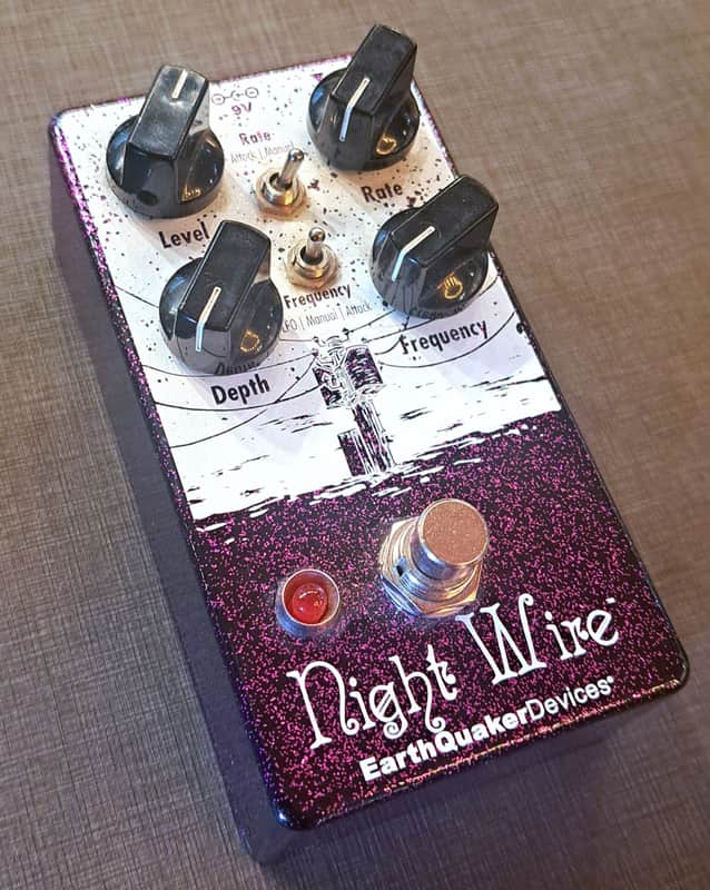 EARTHQUAKER DEVICES NIGHT WIRE V2 HARMONIC TREMOLO PEDAL W/BOX image 1