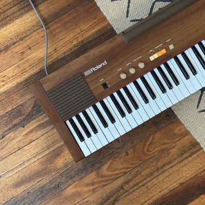 Roland HP-70 Piano Plus image 1