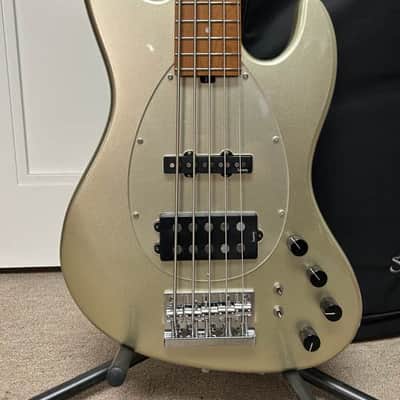 Sadowsky MetroExpress 21 Fret Vintage M/J Bass 5 String Maple Fretboard - Champagne Metallic image 2
