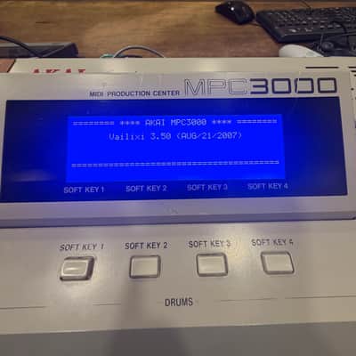 Akai MPC3000 image 3
