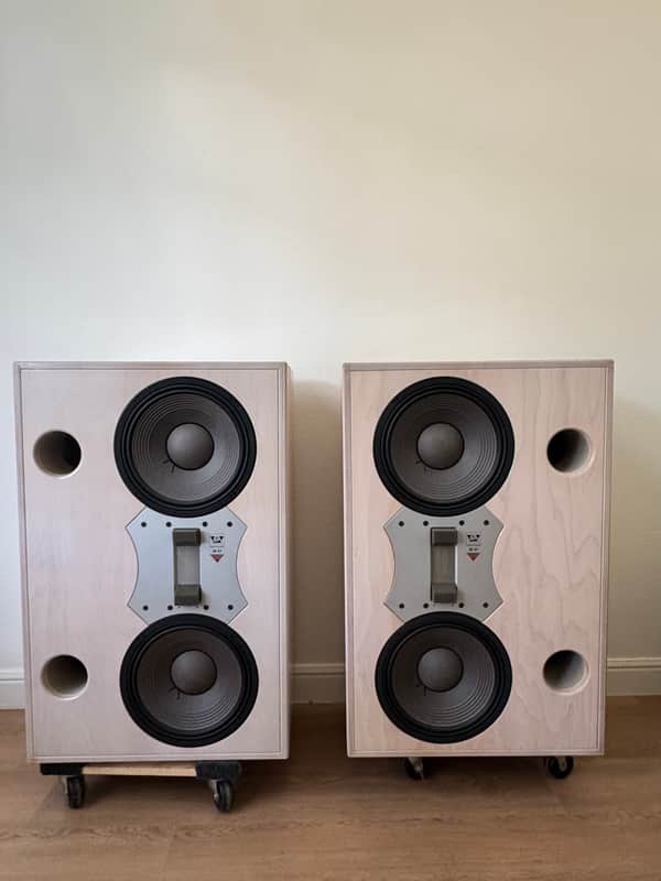 Stage Accompany Stage Accompany SA57 Master SeriesSA57– Harold LaRue Mastering Pair + Flight Cases image 1