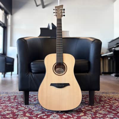 Jay Turser JTA53 3/4 Acoustic Guitar - Blackwood Fingerboard, Natural image 2