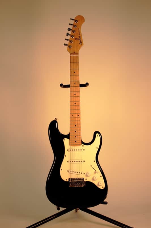 Laid Back medium scale Stratocaster Black image 1
