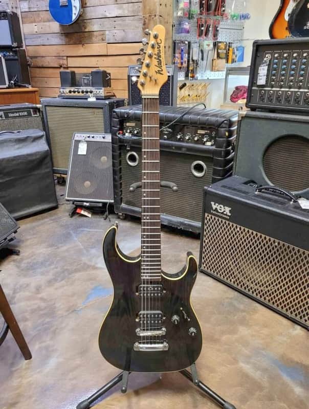 Washburn Mercury II MG522 HH Super Strat Semi Transparent Black
