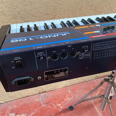 Roland Juno-106 61-Key Programmable Polyphonic Synthesizer image 10