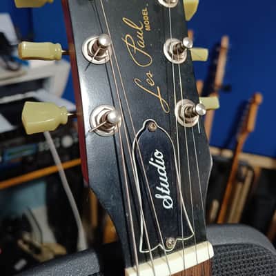 Gibson Les Paul Studio 1998 - 2011 - Wine Red image 3