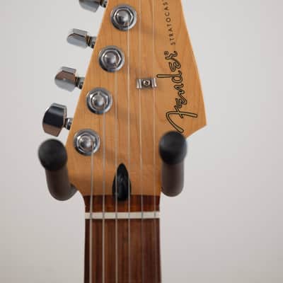 2019 Fender Player Series Stratocaster - in 3 Tone Sunburst image 22