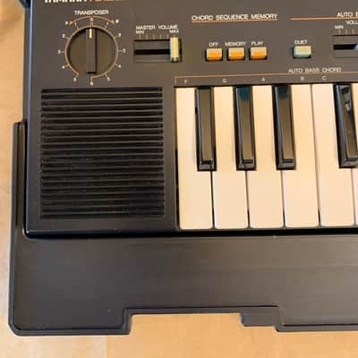 Yamaha  PortaSound PS-400 44-key keyboard synth 80s EC image 4