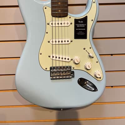 Fender Limited Edition Vintera II Road Worn '60s Stratocaster, Rosewood Fingerboard, Sonic Blue image 1