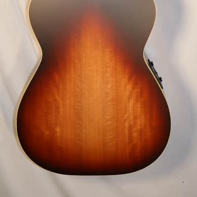 Maton EBG808TE-TSB Tommy Emmanuel Tobacco Sunburst Acoustic Electric Guitar image 12