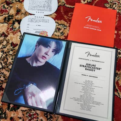 *NEW IN BOX* 2026 Fender Japan Artist Series, Limited Edition JUKJAE Stratocaster Baggy Olympic White, Fender Flagship Tokyo Store Exclusivity 🔥 image 22