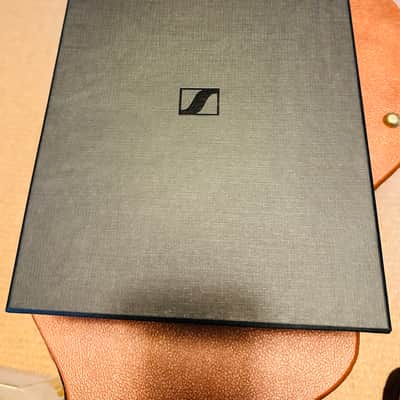 Sennheiser HD 800 S Headphones 2010s - Black image 7