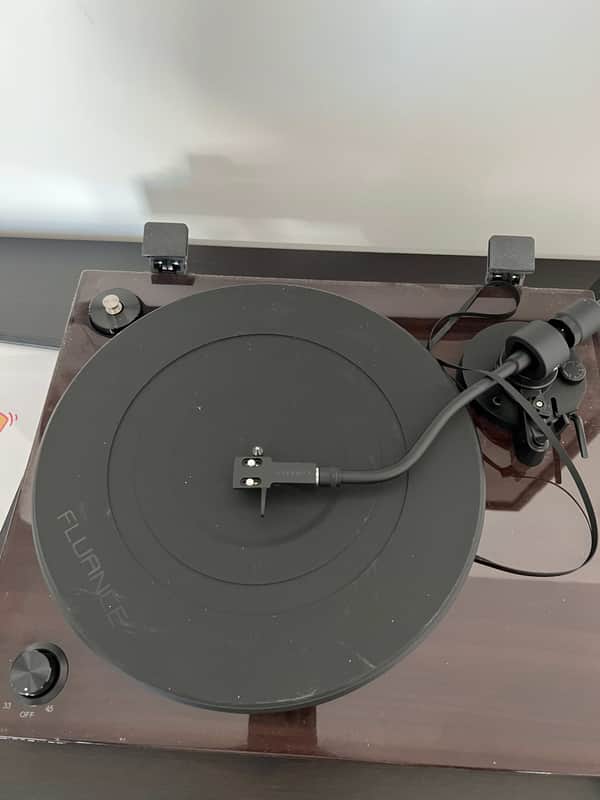 Fluance RT82 Reference High Fidelity Vinyl Turntable image 1