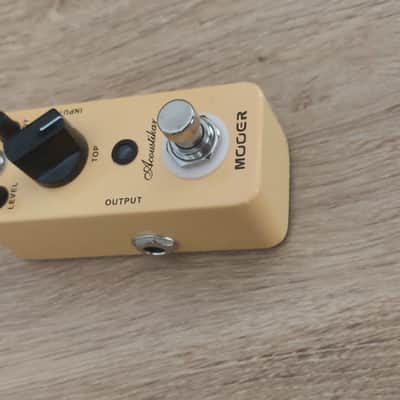 Mooer MAC1 Acoustikar 2010s - Cream image 2