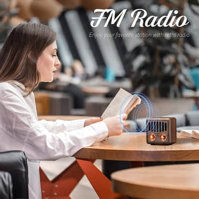 Vintage Radio-Green image 12