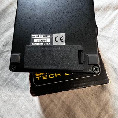 Tech 21 SansAmp GT2 Tube Amp Emulation Pedal image 2