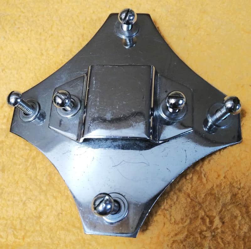 Unknown Japan 'Blunt Diamond' Spade Tom Mount Holder 1960s - Chrome image 1