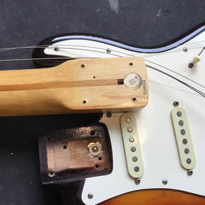 Immagine 1983 Fender - Standard Stratocaster 2 Knob - ID 5969 - 24