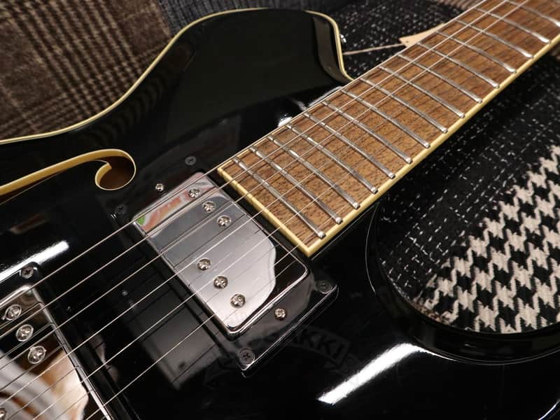YAMAHA CV820WB Wes borland signature model | Reverb