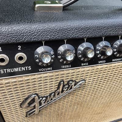1966 Fender Vibro Champ image 4