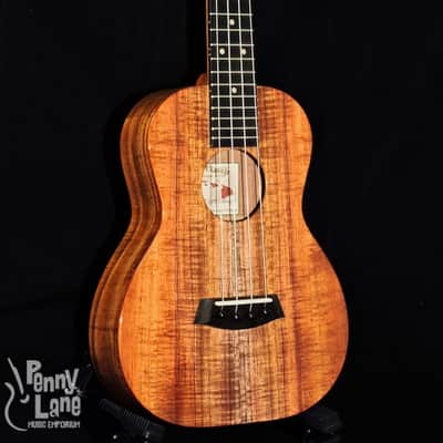 Kanile'a Kanilea KSE T Premium Hawaiian Koa Tenor Ukulele with Case image 1