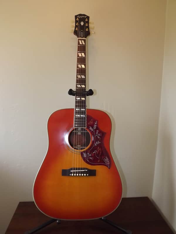 Epiphone Hummingbird Standard