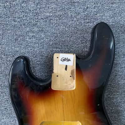 Lefty Tobacco Burst 4 String Jazz Bass Style Body image 8
