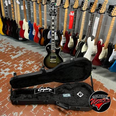 Epiphone   Adam Jones Les Paul Custom Korin Faught S Sensation image 9