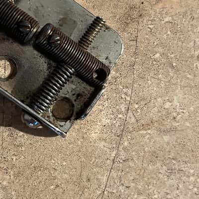 1958-64 Fender Musicmaster guitar bridge Duo Sonic image 2