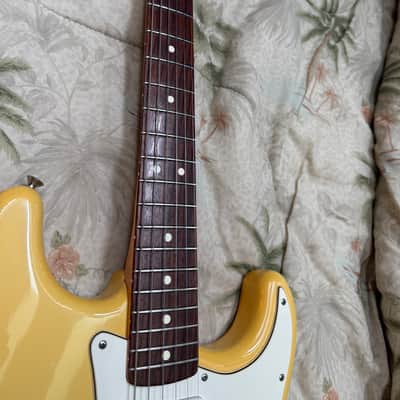 Fender American Vintage '62 Stratocaster 1985 - 1989 - Vintage White image 11