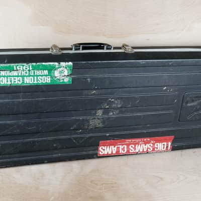 Peavey T-60 Rectangle Case Vintage Black with Orange Liner - also fits T-15, T-25. T-27, T-30, Stratocasters, Telecasters +++ image 17