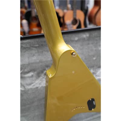ESP LTD KH-V Metallic Gold Kirk Hammett Signature image 18