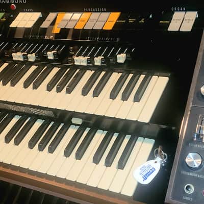 HAMMOND X-66 Organ in MINT, W/122 LESLIE w/Auto-Vari 64 drum machine all mint/w/video image 12